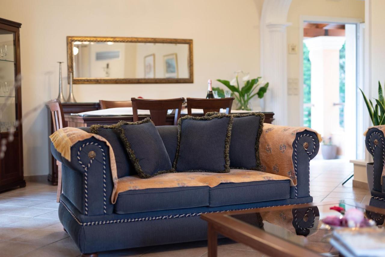 La Bella Vita - Luxury Holiday House Close To Corfu Town Potamós エクステリア 写真